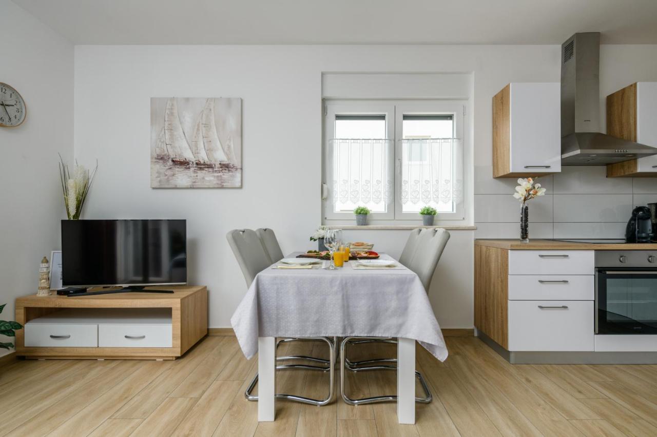 Apartment Kate Pula Extérieur photo