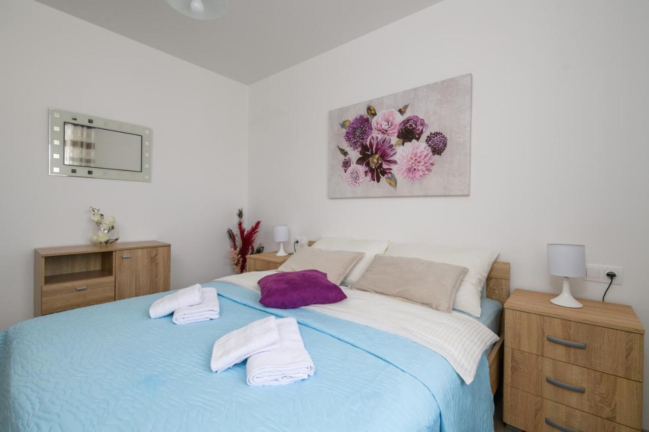 Apartment Kate Pula Extérieur photo