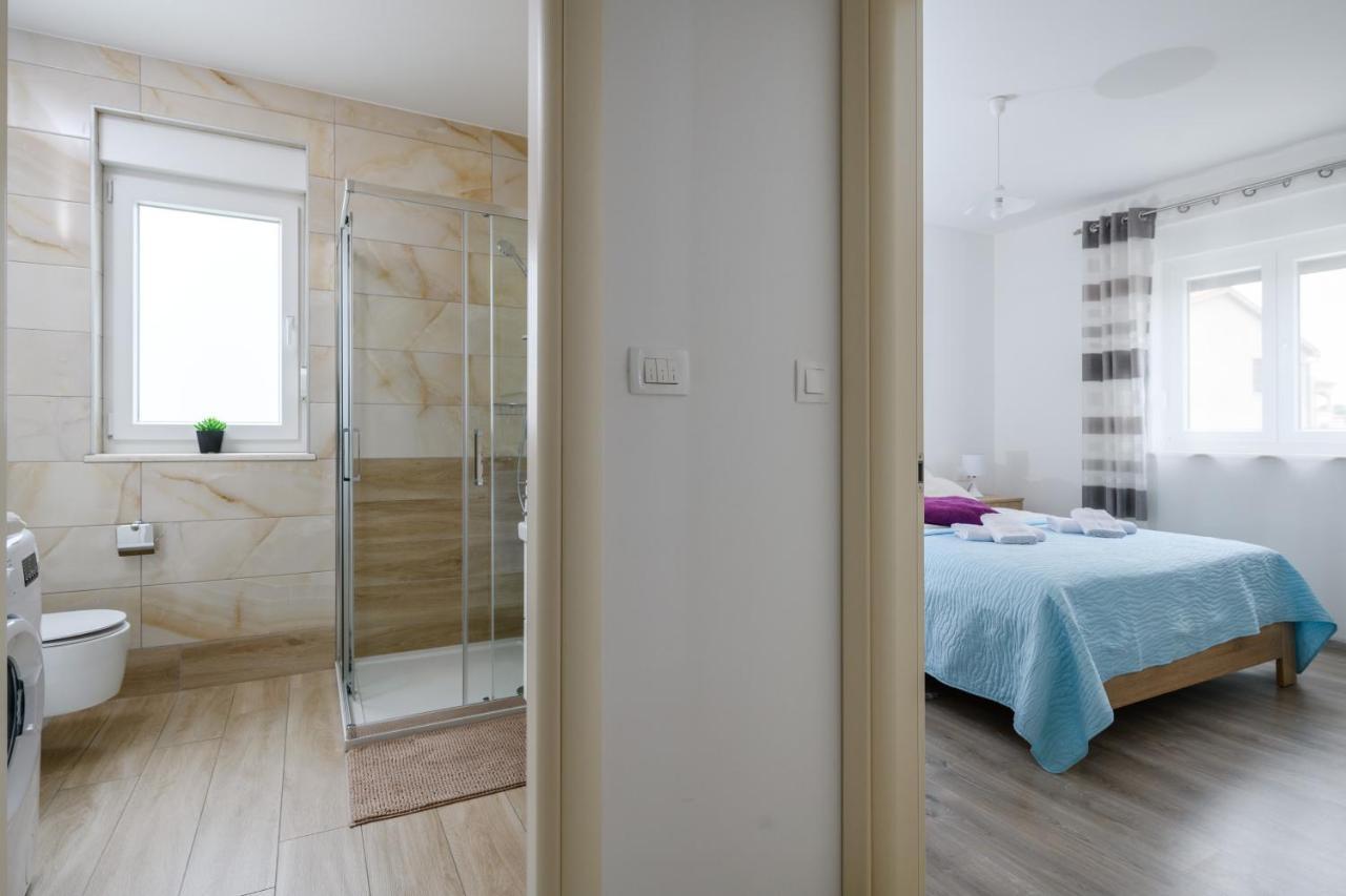 Apartment Kate Pula Extérieur photo
